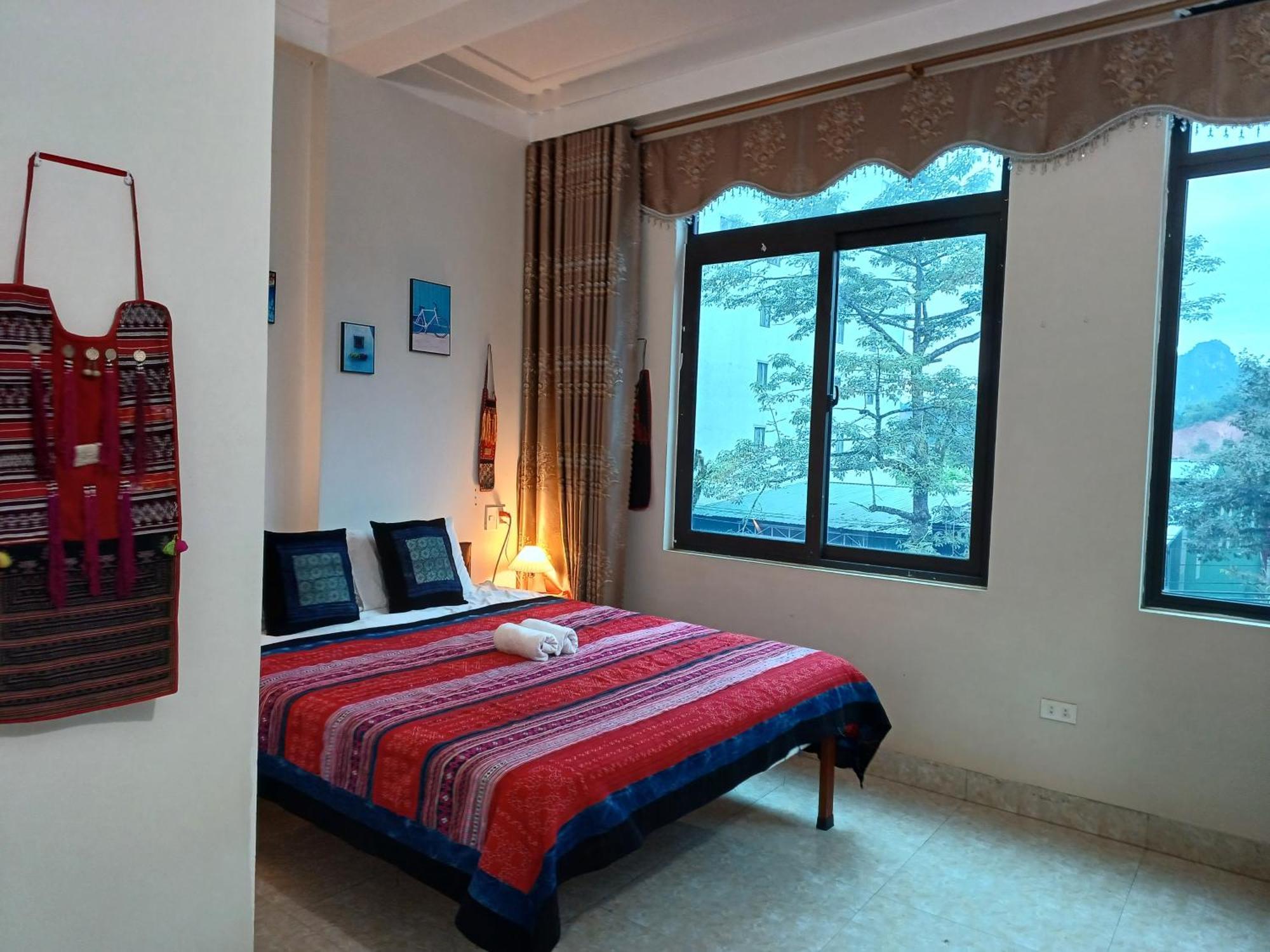 Yolo Ha Giang Adventures, Motorbike And Loop Tours Hotel Exterior foto